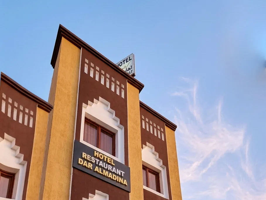 Gemini_Generated_Image_8qvs3e8qvs3e8qvs